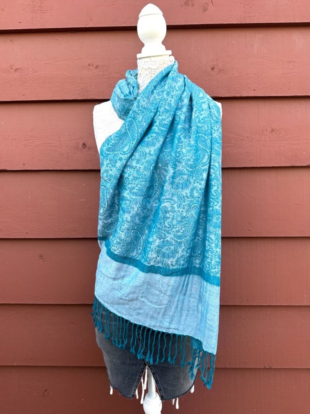Blue Paisley Patterned Pashmina Scarf
